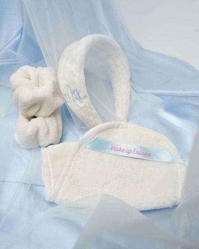 The Original MakeUp Eraser - Wifey 4pc Gift Set | Bride Edition