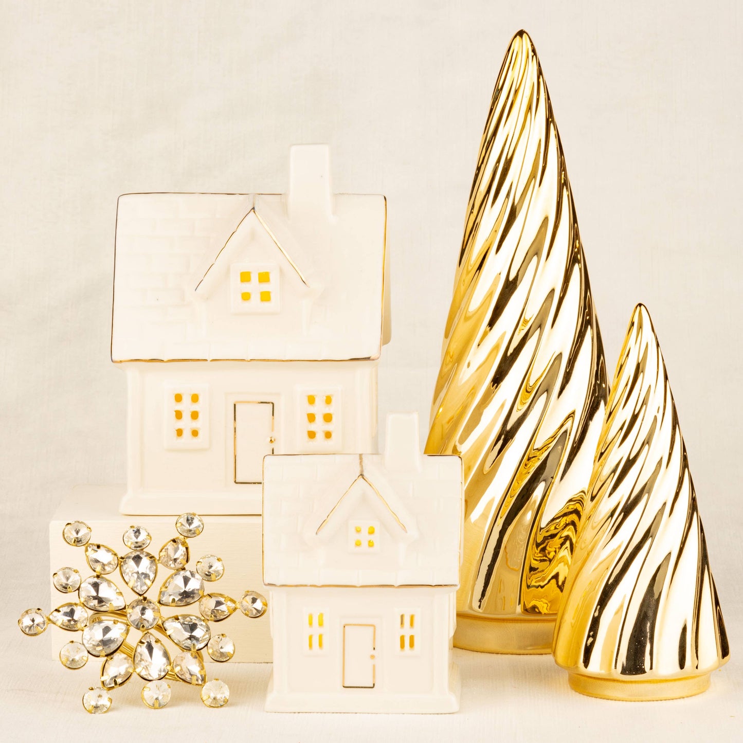Silver Tree Home & Holiday - A49277-Ceramic swirl tree TBLpce,shiny gld electplate,7.5in