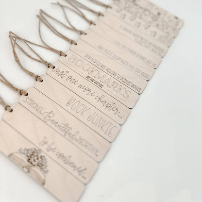 Book Junkie - Bookmark