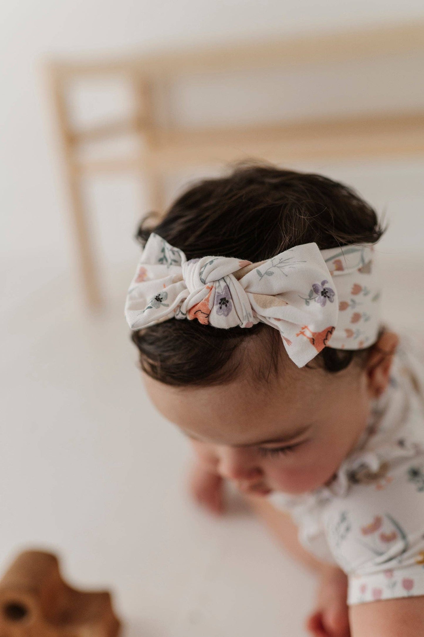 Girl's Short Sleeve Bodysuit Dress Set: Floral Chickens / NB