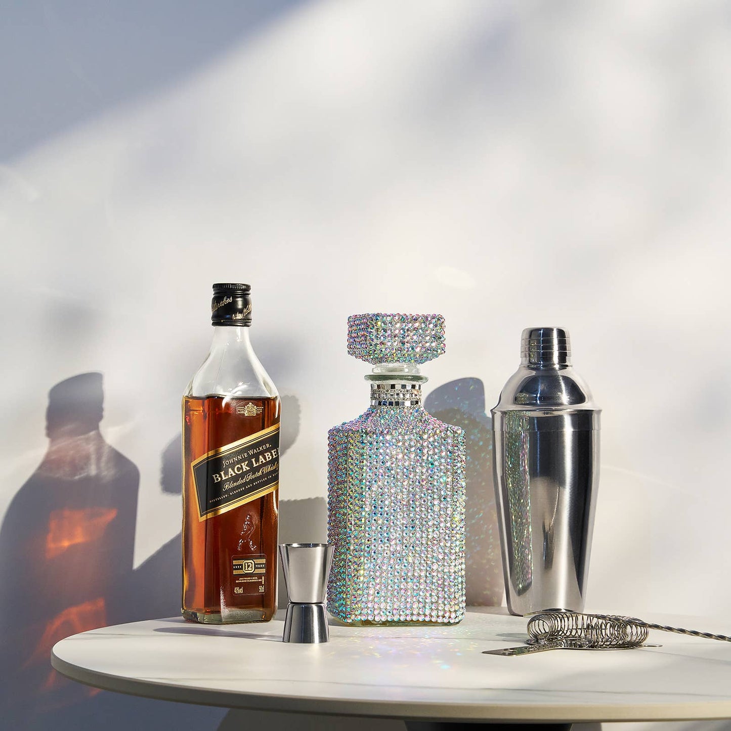 Decantador único con diamantes de imitación y brillantes | Bling 730 mL