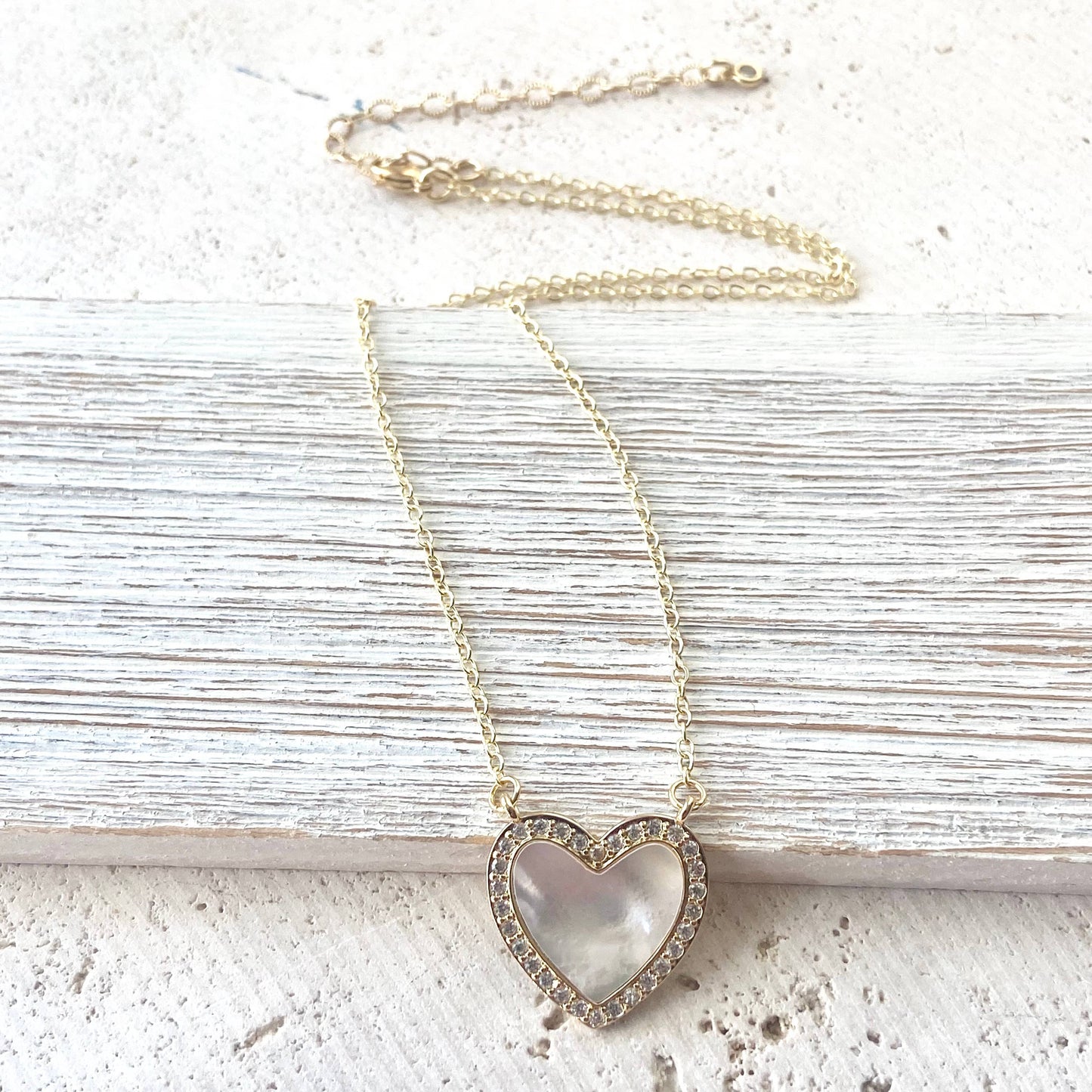 Pearl heart shell Necklace
