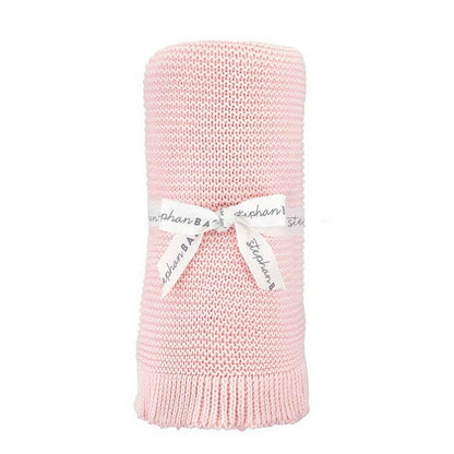 Knit Blankets with Ruffle - Pink: 100% cotton / 40" W x 32" H