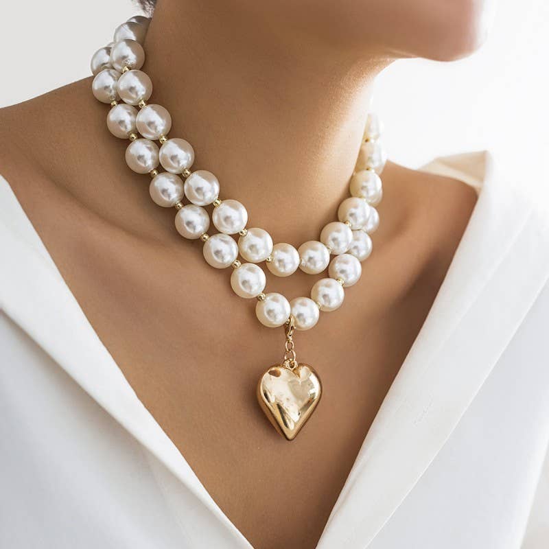 JOSSLYN de wall to wall - COLLAR DE CORAZÓN EN CAPAS CON PERLAS BRILLANTES | 40NK9456
