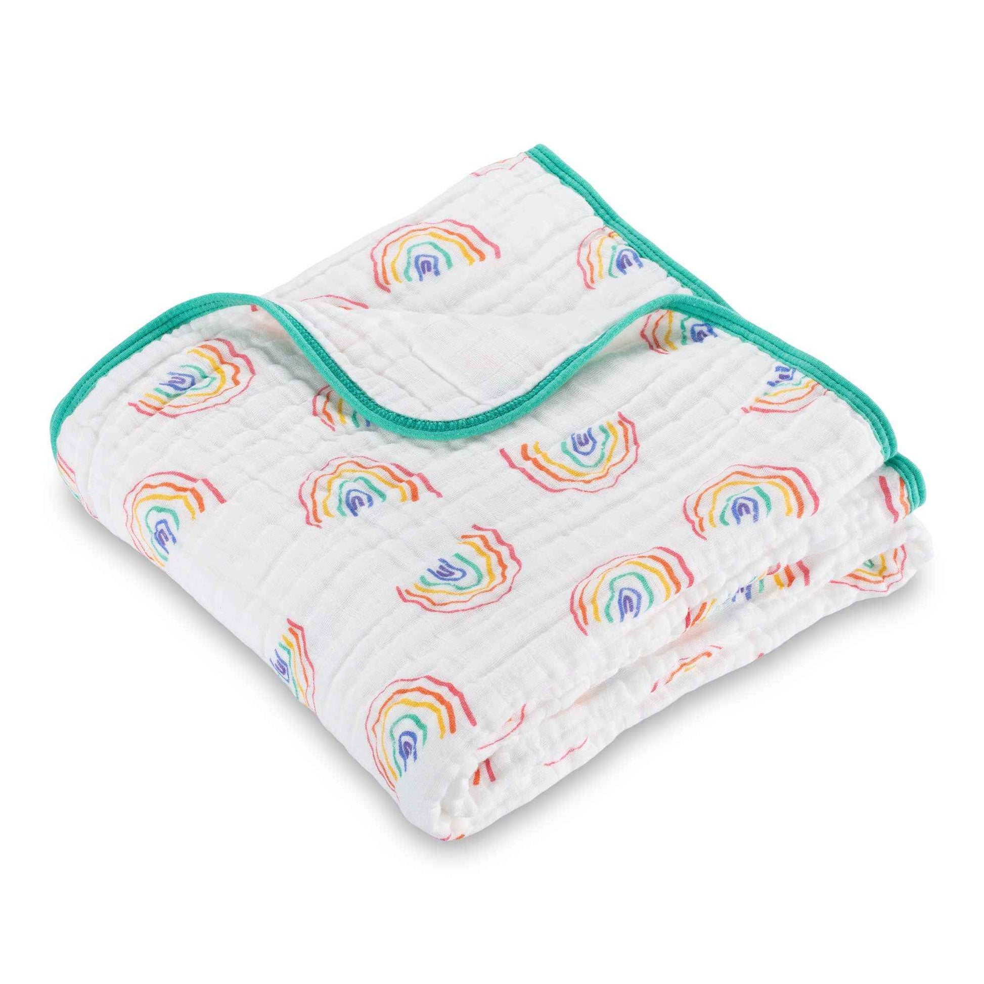 LollyBanks - Somewhere Over The Rainbow Baby Toddler Muslin Quilt