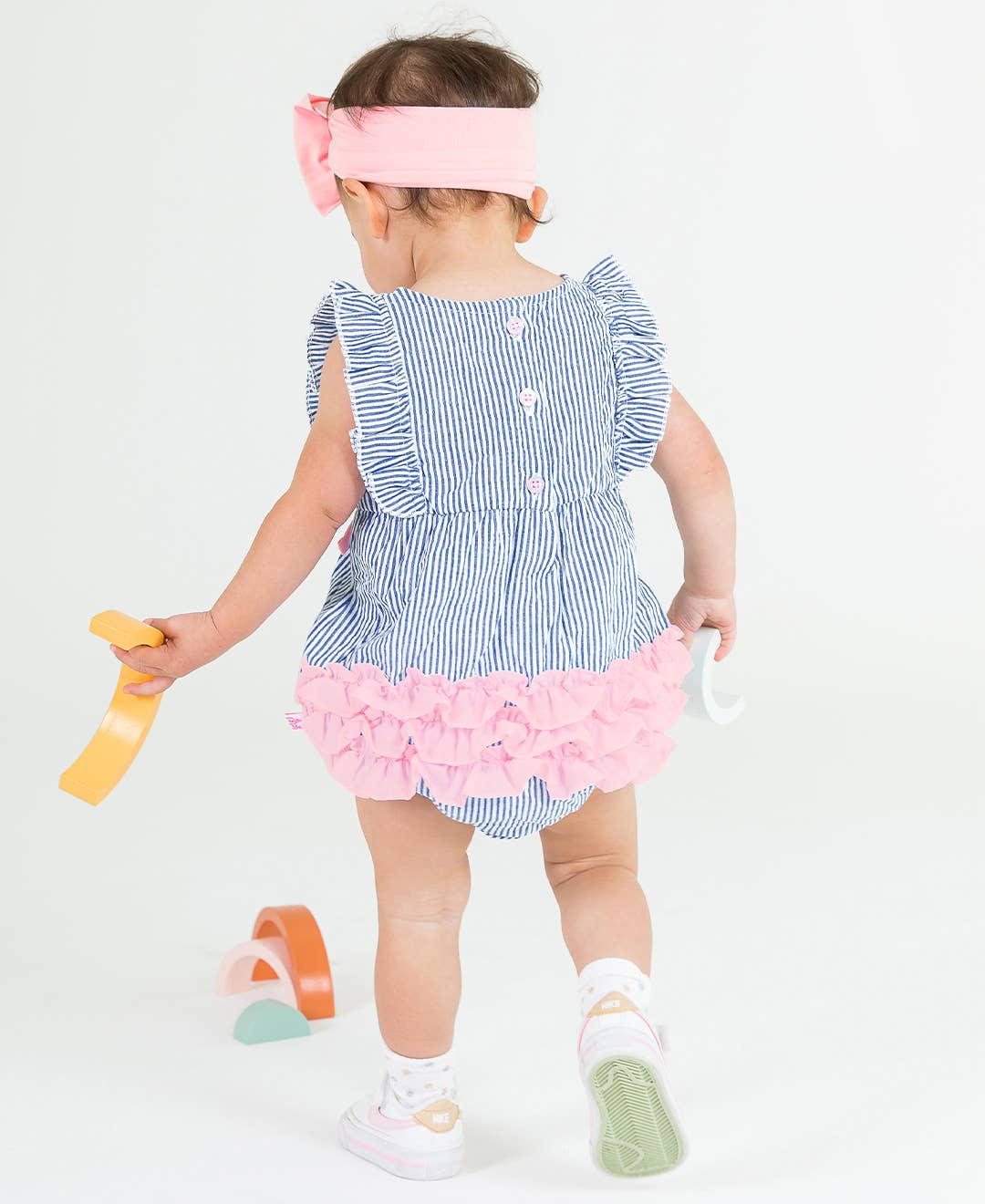 Baby Girls Blue Seersucker Classic Ruffle Bubble Romper: Blue