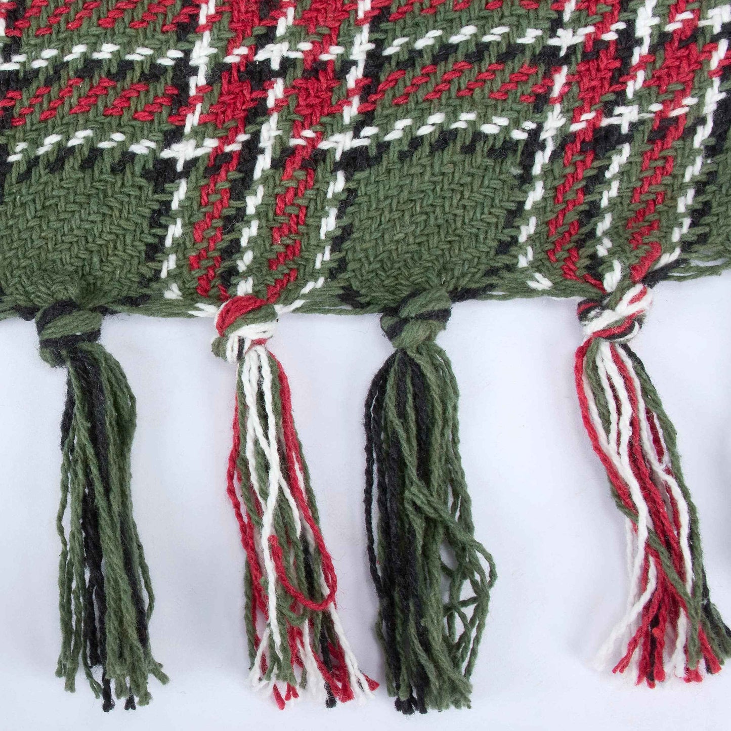 Cabin Christmas Plaid Throw