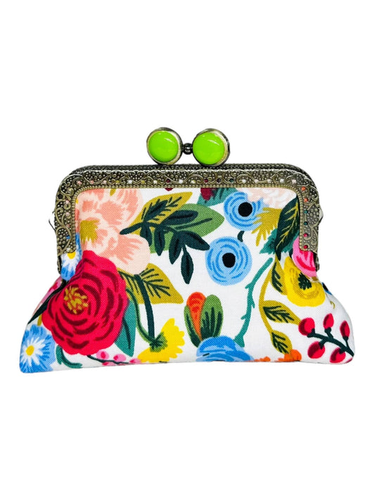 ON THE GO Credit Card Clutch-Garden Party Cream