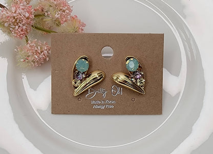 MULTI COLOR STONE HEART SHAPE POST EARRINGS.