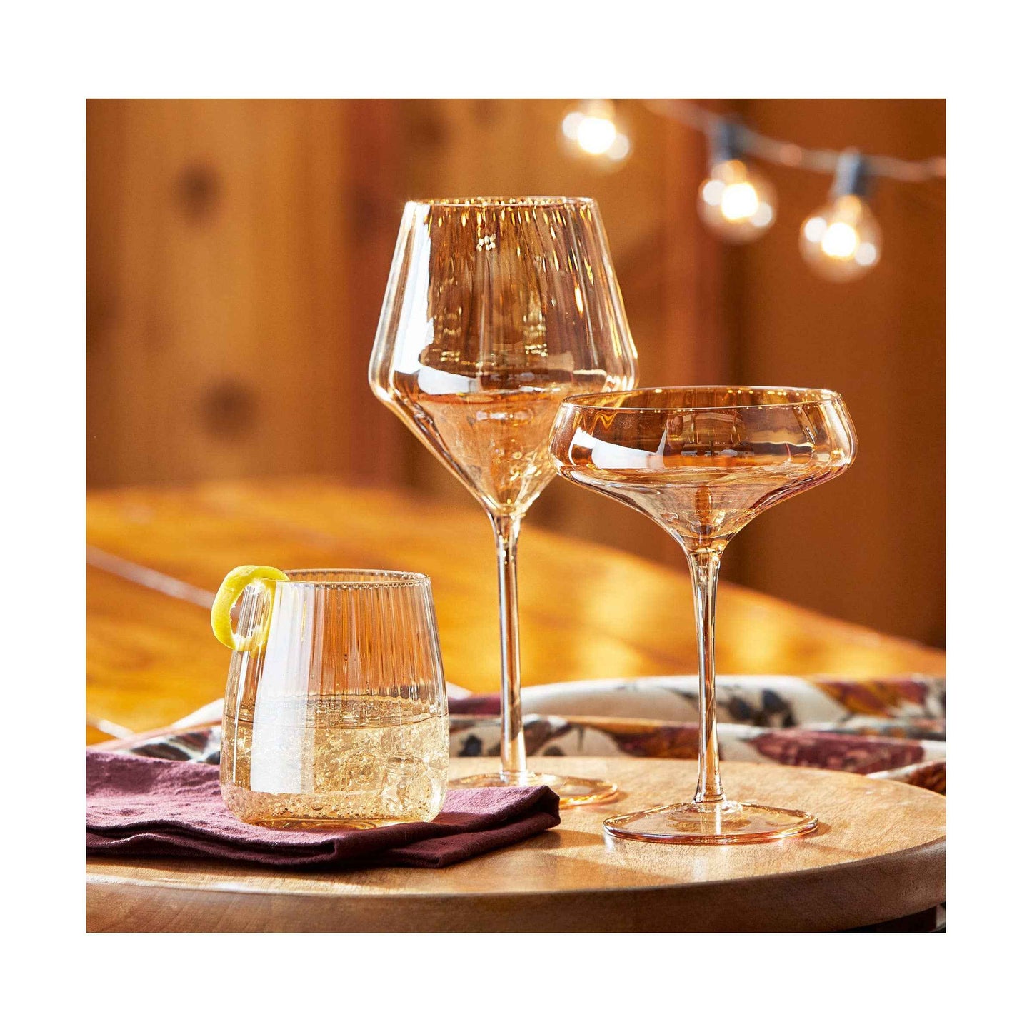 Chelsea Optic Wine Glass Amber Glass Everyday: Gold / Glass
