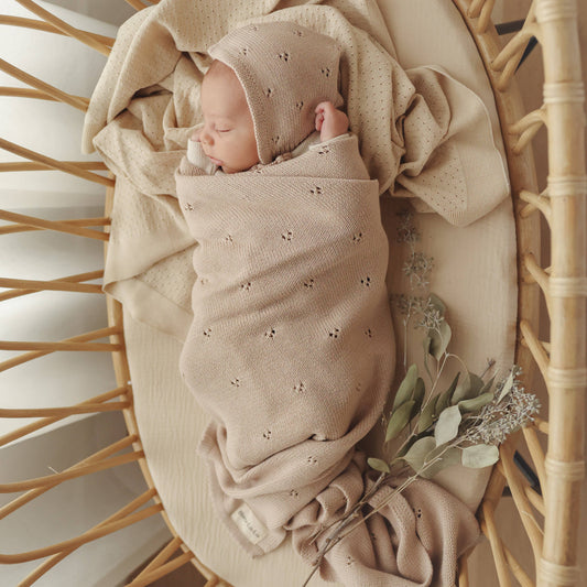 Luxury Organic Blanket + Hat Gift Set: Oatmeal