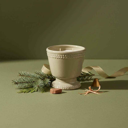 16 oz French Provincial Candle: Christmas Hearth