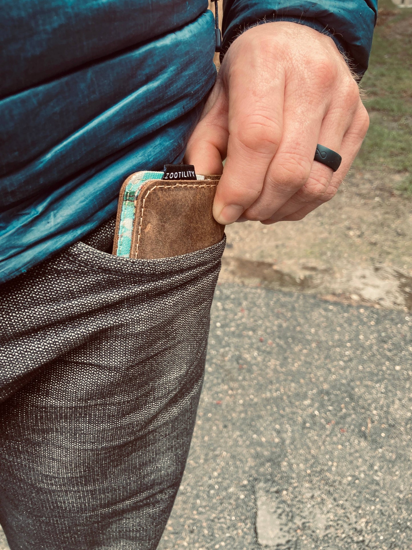 Zootility - Cartera con bolsillo delantero