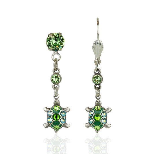 Pendientes de cristal brillante con forma de tortuga.