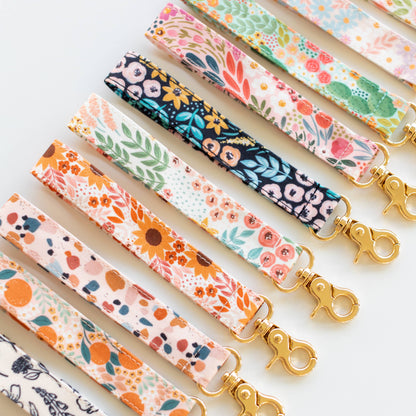 Spring Garden Wristlet Keychain