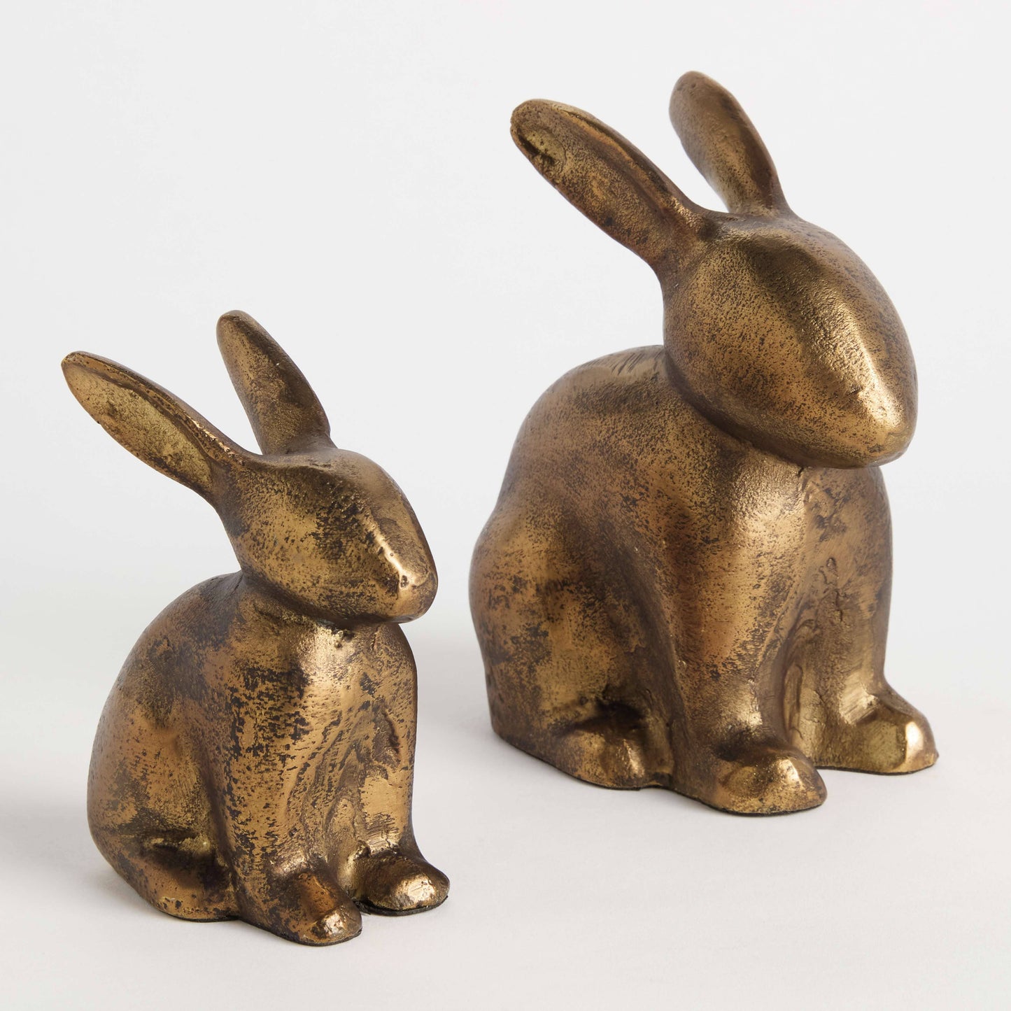 SITTING RABBIT SCULPTURE- Set of 2