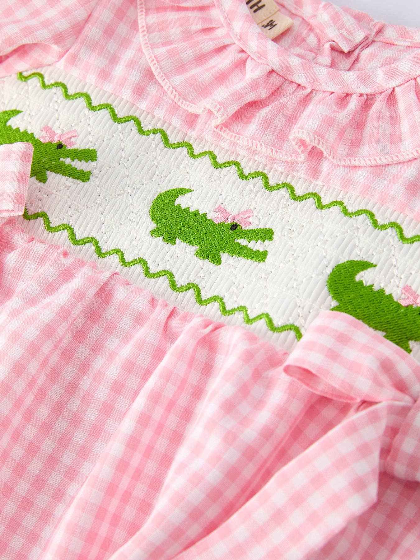 Baby Girls Summer Crocodile Embroidered Smocked Romper: 3M