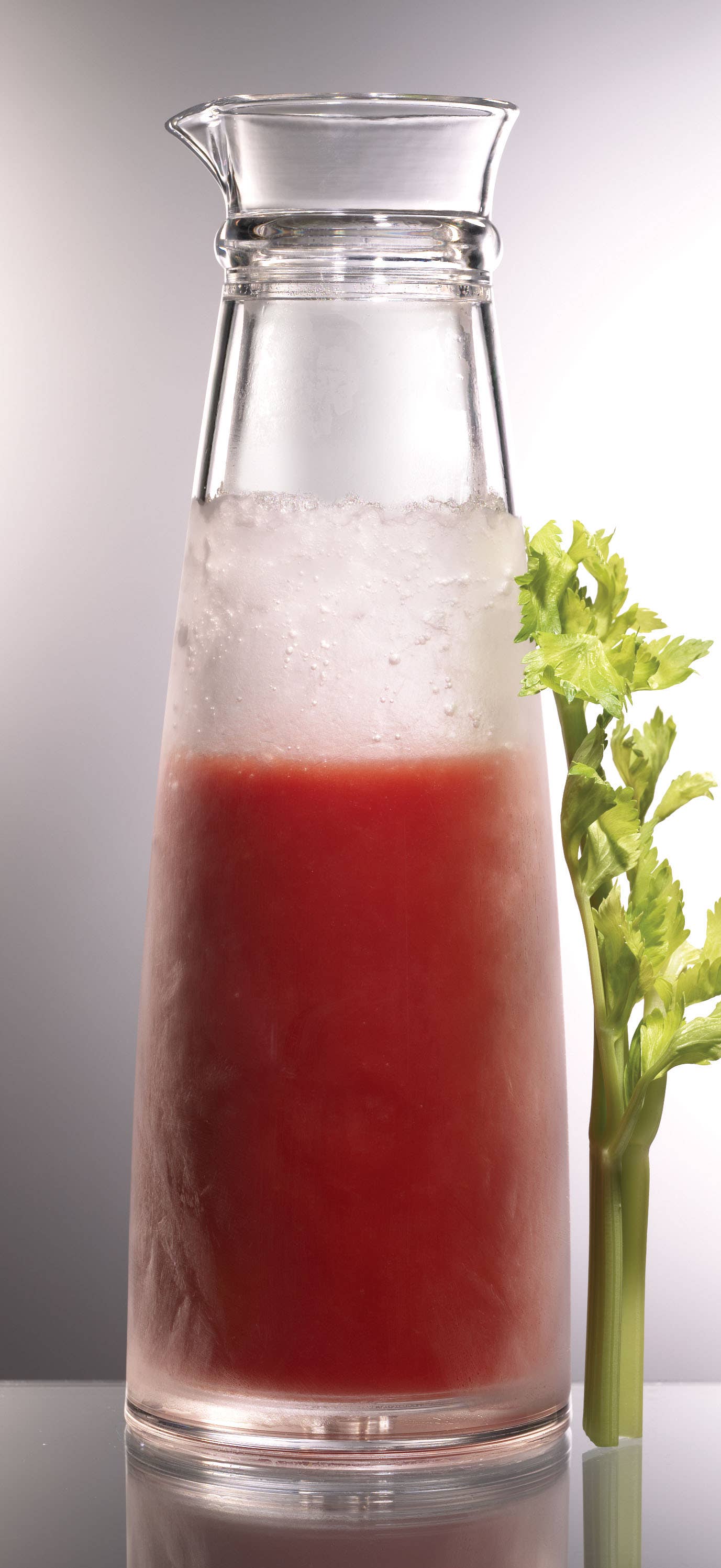 Iced Carafe with Removable Ice Core - Thumbnail 5