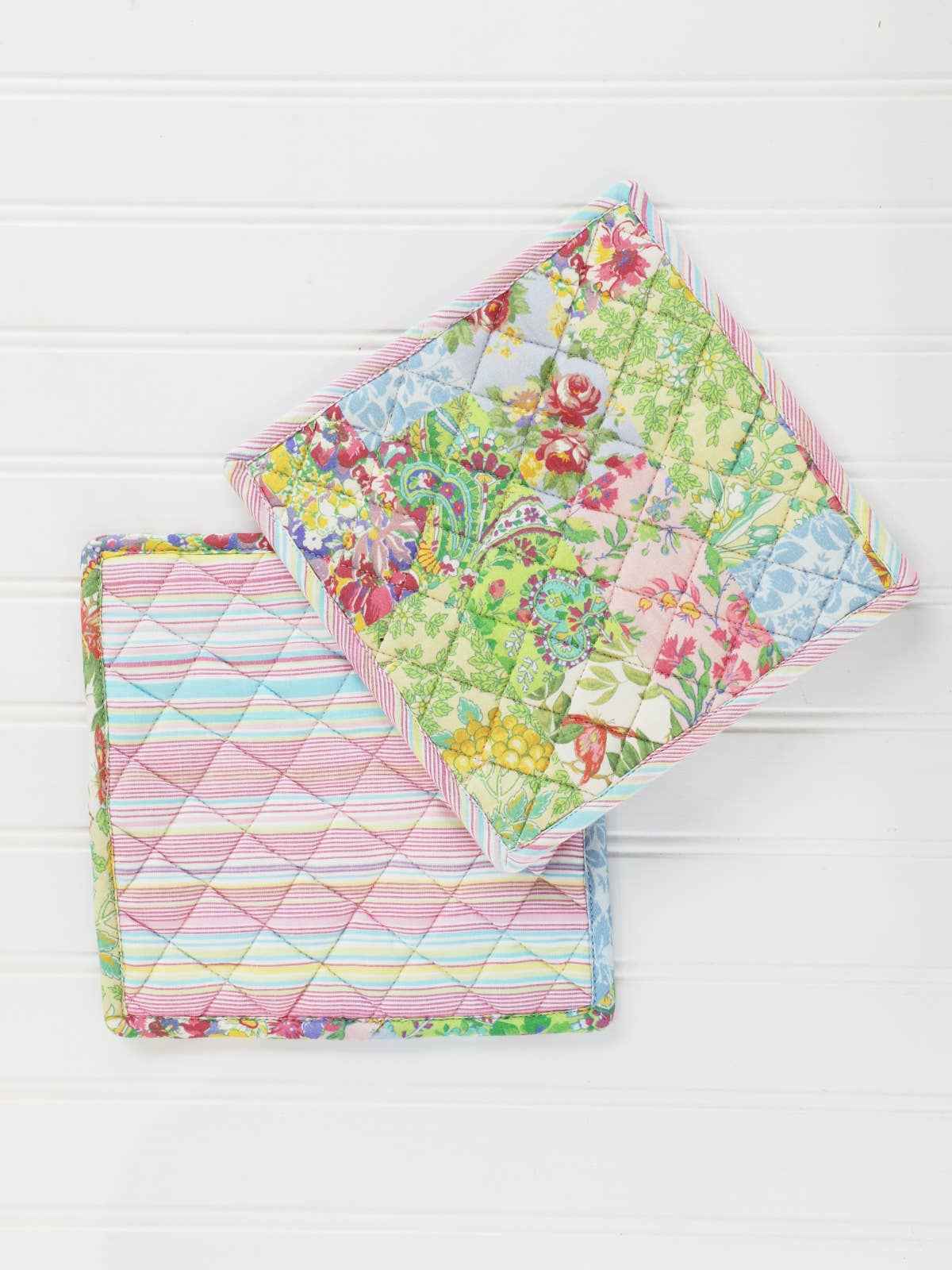 Garden Collage Potholder Set of 2 - Pastel