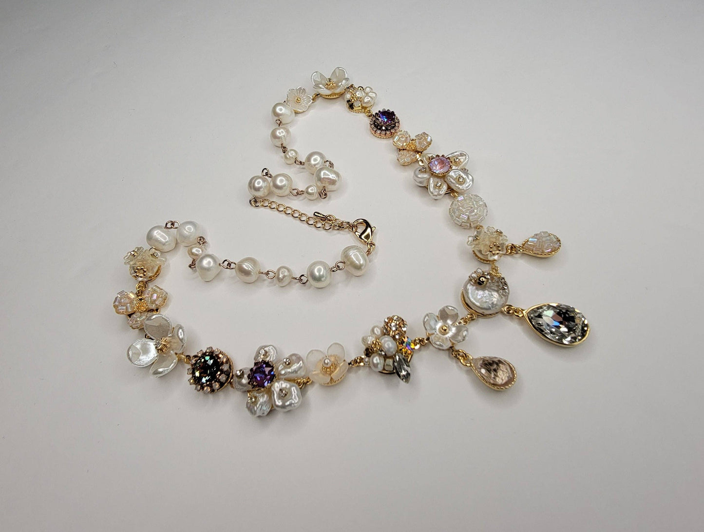 Handmade Necklace-Pearl and Crystal Beads