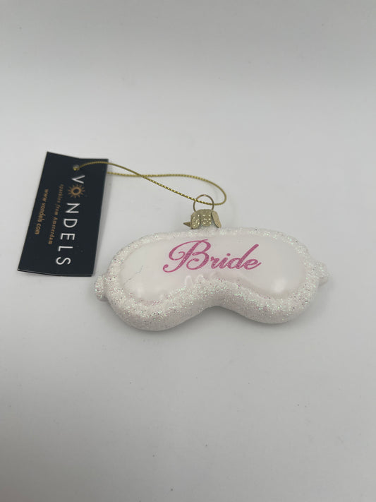 Ornament Glass white sleeping bride mask