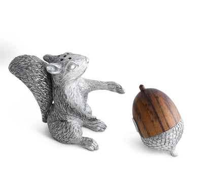 Squirrel with Wood Acorn Salt & Pepper Set (2 pc set)