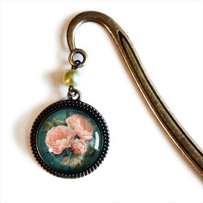 Marcador de peonía rosa de bronce y cabujón de vidrio con perla