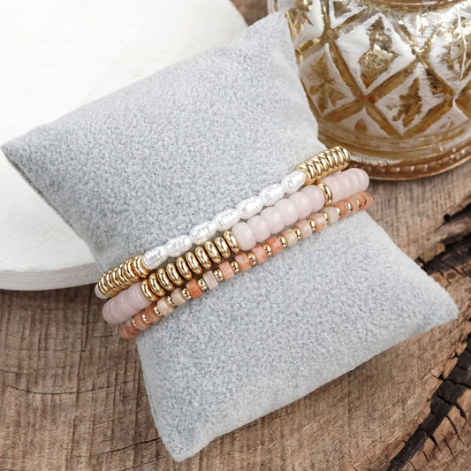 Trío de pulseras clásicas de cuentas: piedra natural, perlas y cristal