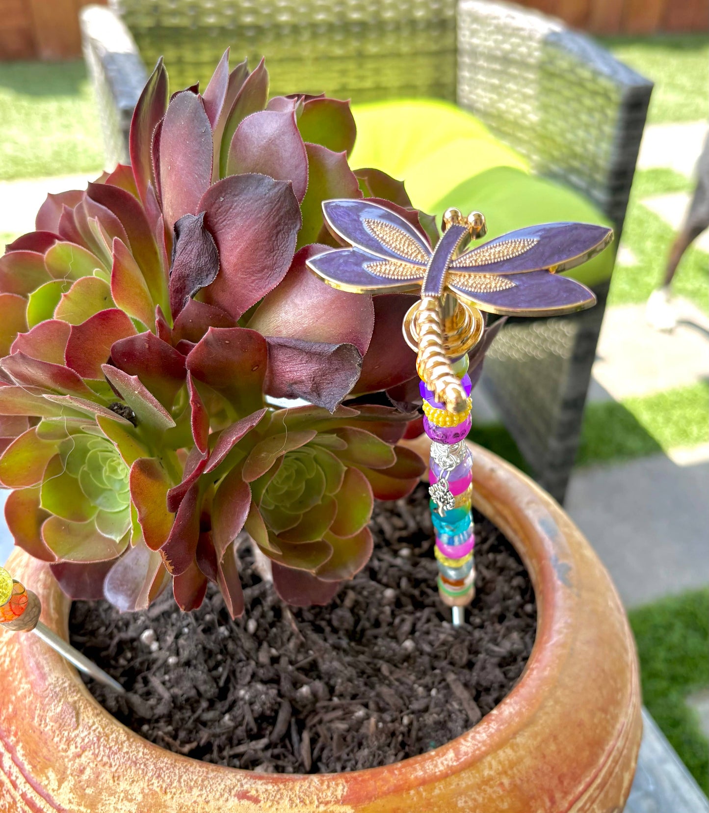 Dragonfly Garden Plant Stakes Beaded: Green / 13 inch