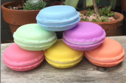 Maccaron Lip Balm Compact