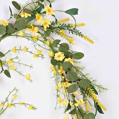 4ft Garland-Yellow Wild Daylily with Leaves