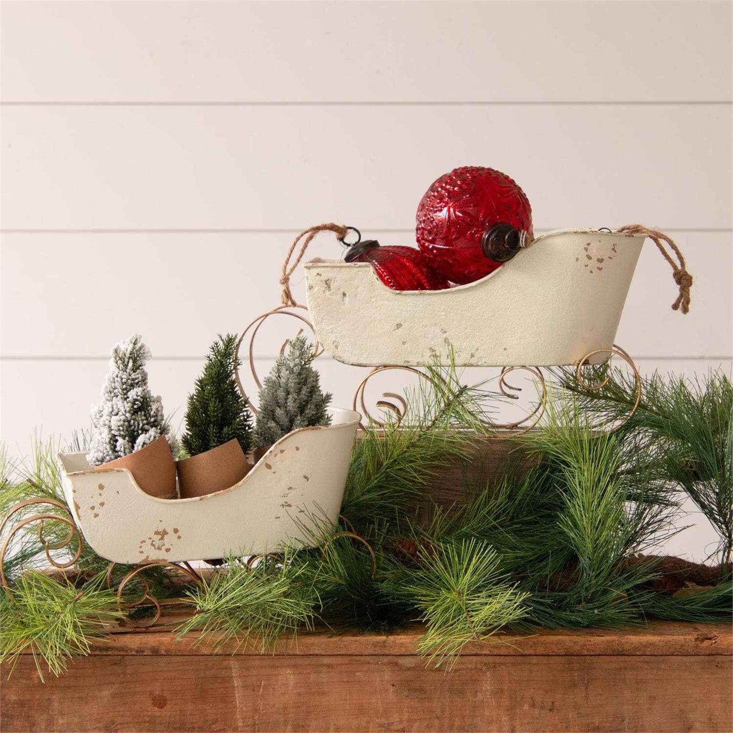 White and Gold Distressed Sleighs (Set Of 02)