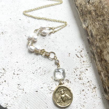 Queen bee pearl necklace boutique salon bee jewelry designer