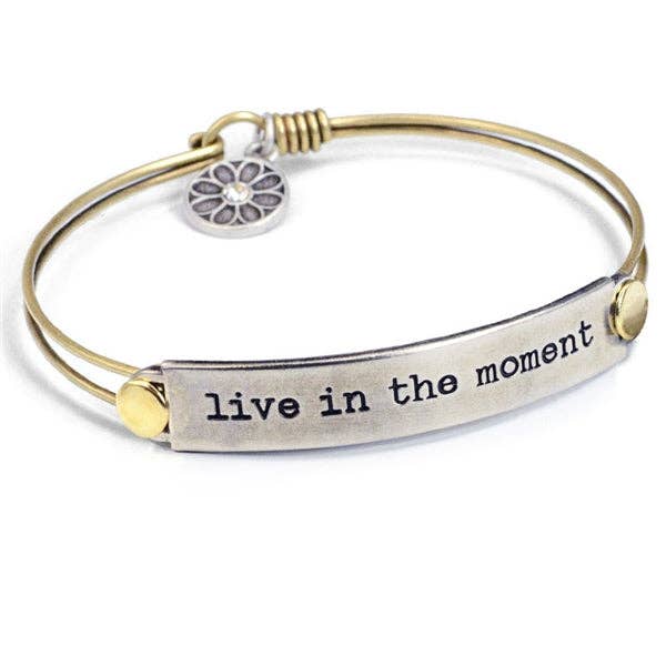 Joyería Sweet Romance: Pulseras de barra con mensaje inspirador