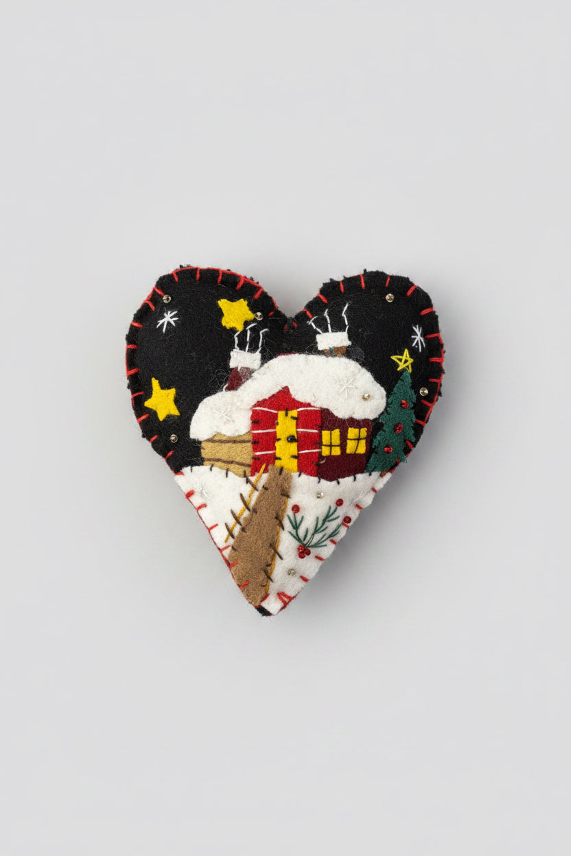Large heart with cottage ornament
