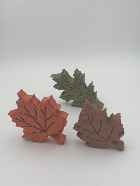 Decoración con hojas de madera - Surtido de colores de otoño