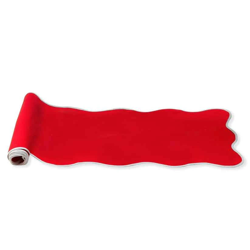 Scalloped Table Runner