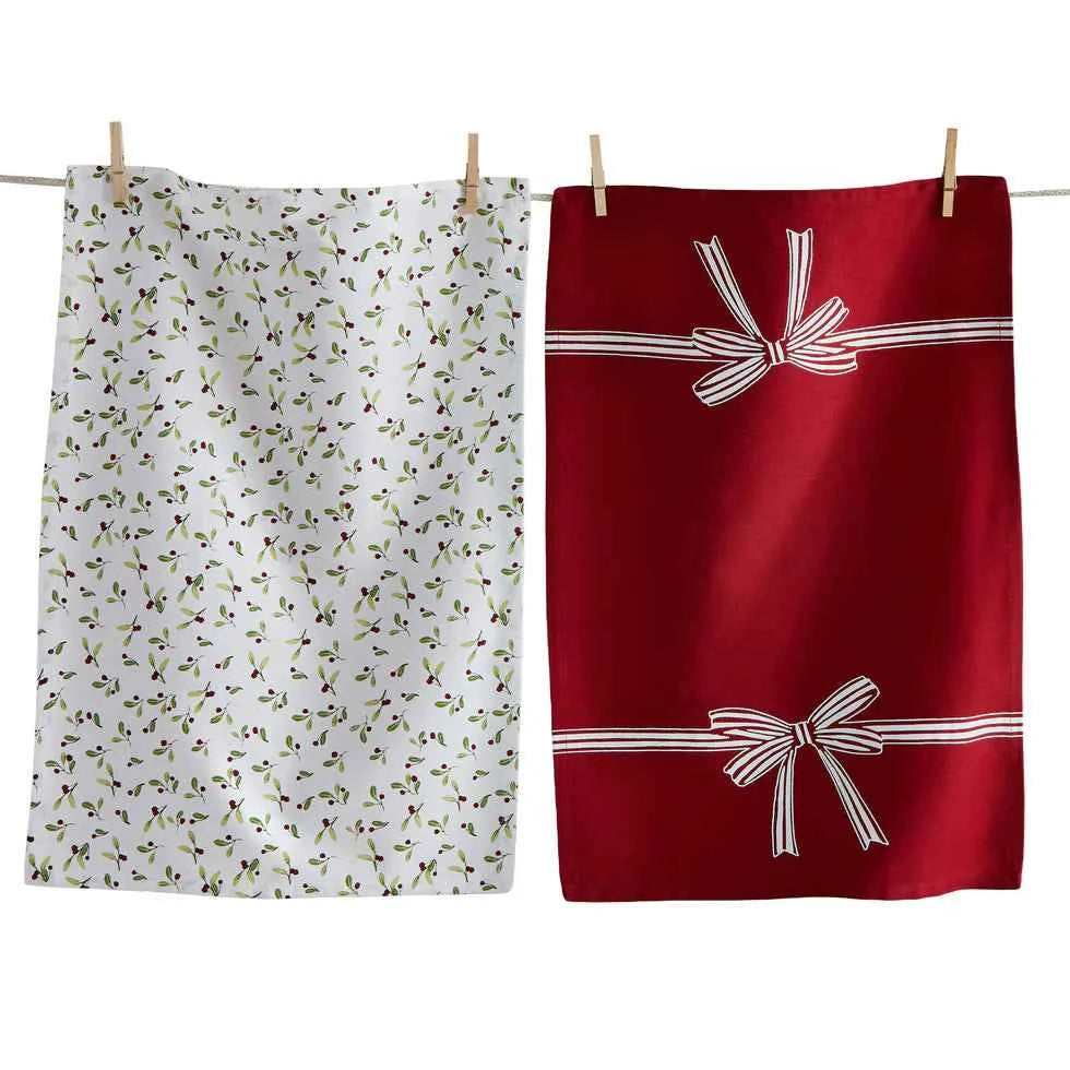 Winter Berries And Bow Dishtowel Set Of 2