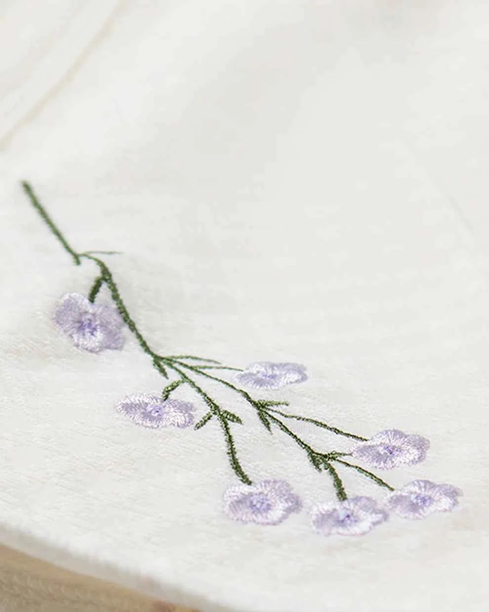 Baby Girls "Lilacs Are The Sweetest Bloom" Cotton / Rayon Blanket