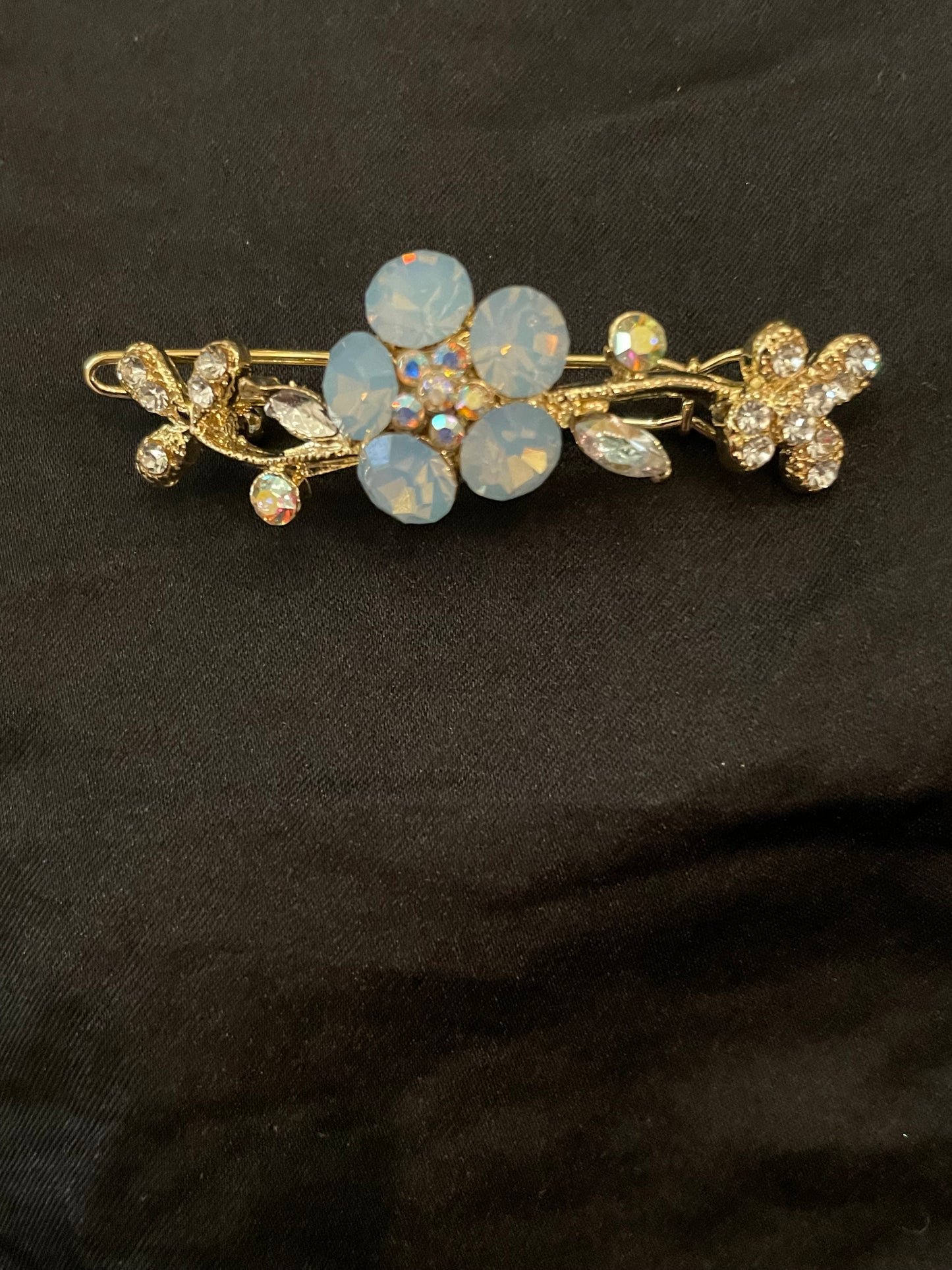 White Opal Hair clip with rhinestones