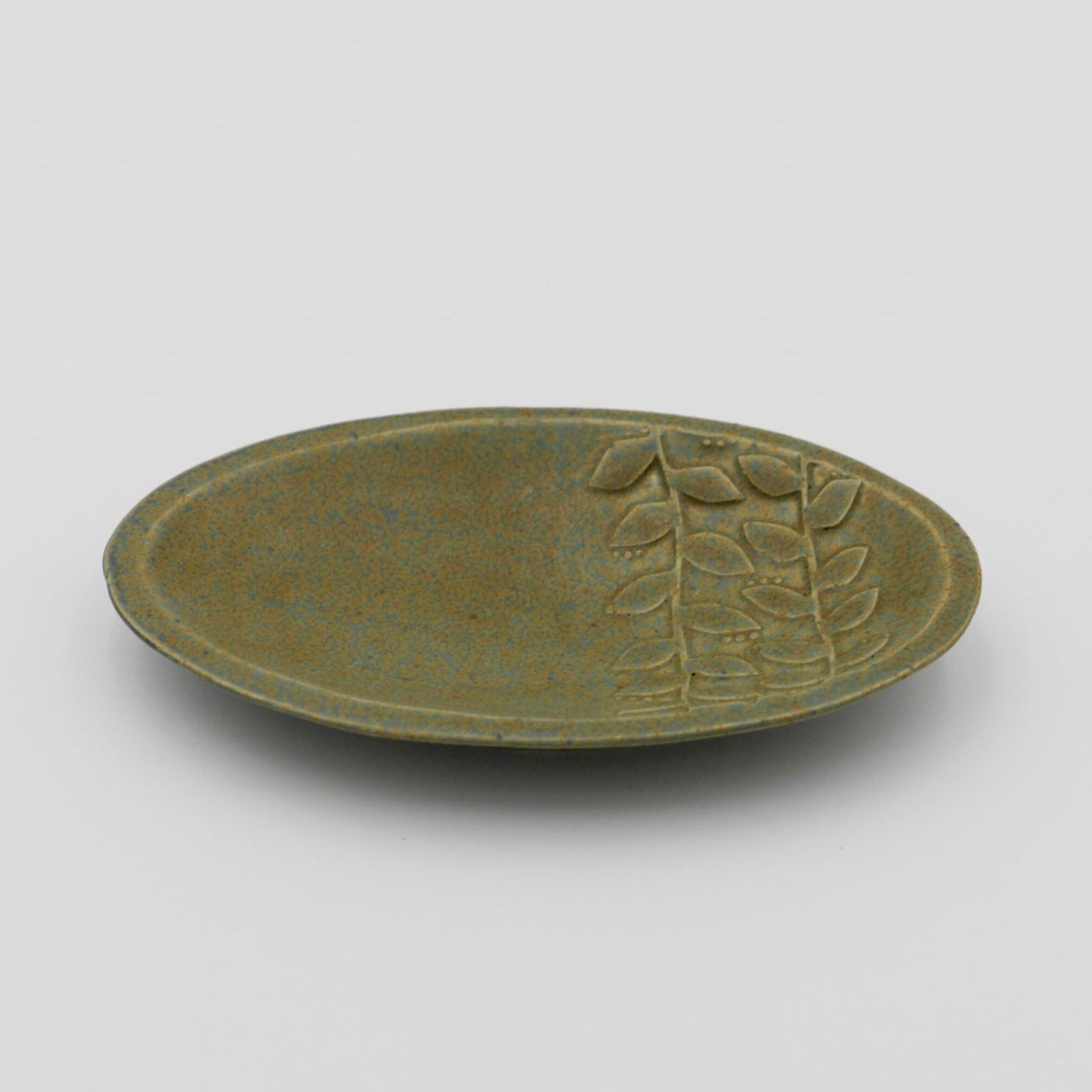 Clay Small Oval Decorative Plate