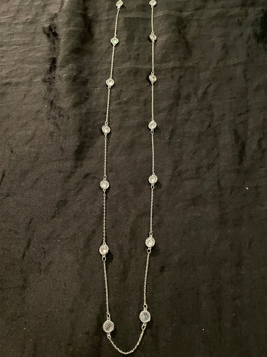 Collar de eslabones con circonita cúbica