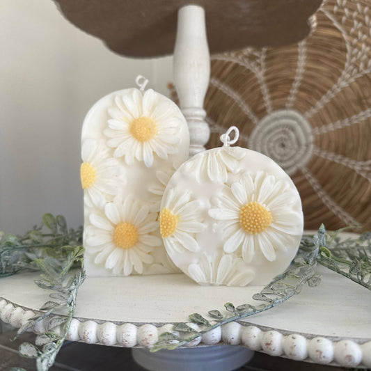 Daisy Decorative Candles - Set of 2