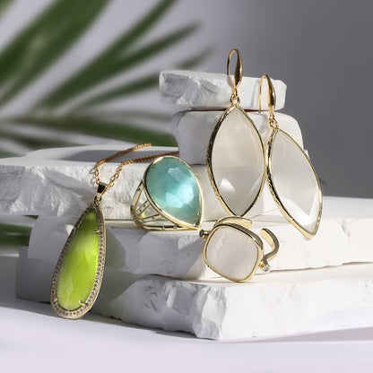 Long Shimmer Stone Pendant Necklace
