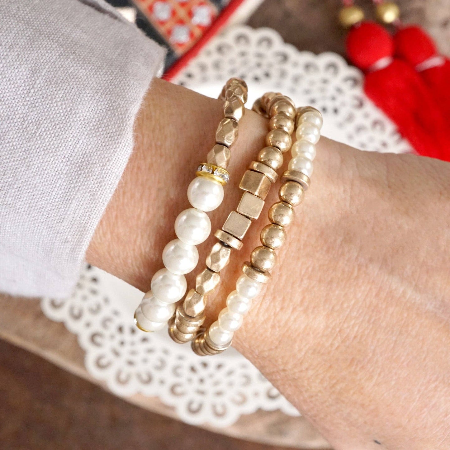 Conjunto de pulsera con perlas y cuentas de oro antiguo