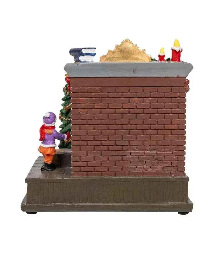 BO Fireplc W/Santa+Turning Tree