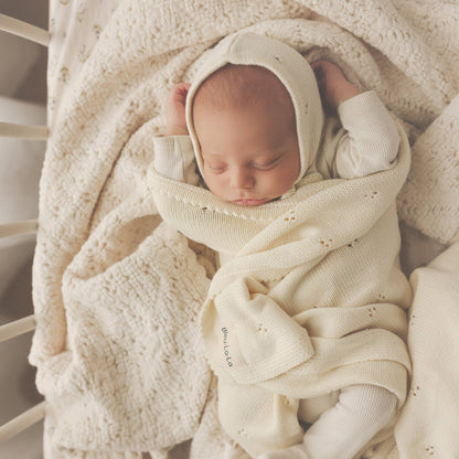 Luxury Organic Blanket + Hat Gift Set: Butter Cream