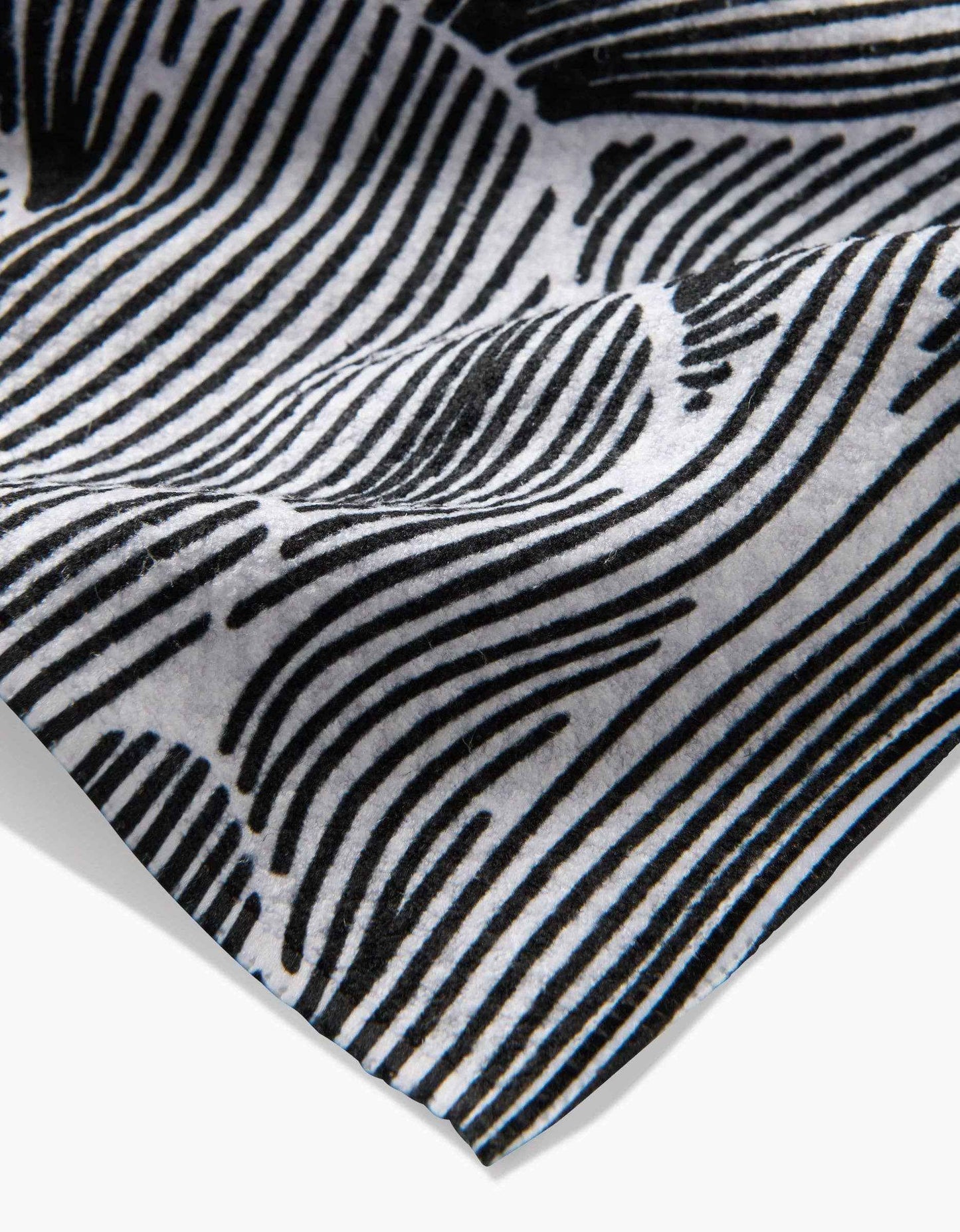 Posh Petals Fresh Linen Tea Towel