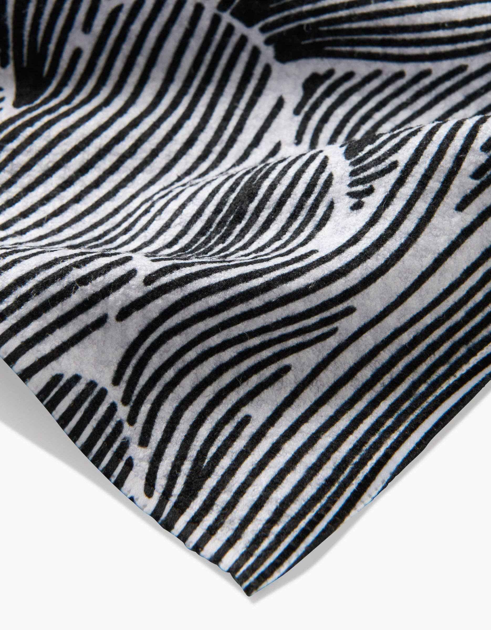 Posh Petals Fresh Linen Tea Towel
