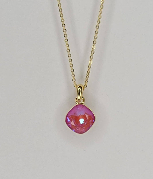 COLLAR CON DIJE DE CRISTAL SWAROVSKI